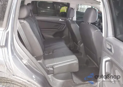 2019 Volkswagen Tiguan 2.0T Se/2.0T Sel/2.0T Sel R-Line/2.0T Sel R-Line Black z USA, uszkodzony, nr VIN 3VV3B7AX8KM075980